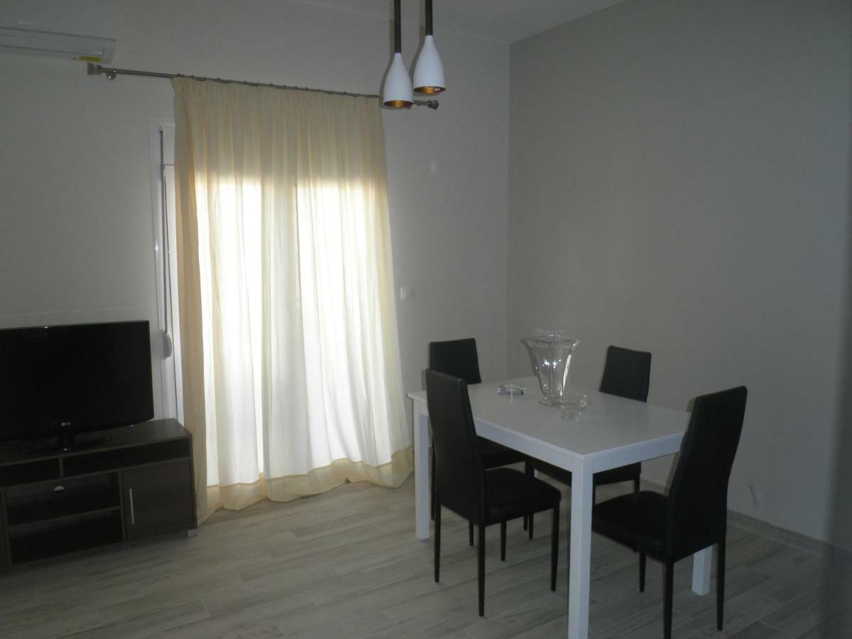 Central Luxurious Suite Near Lighthouse أليكسانثيربوليس المظهر الخارجي الصورة